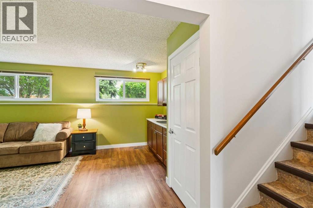 931 124 Avenue SW - 22