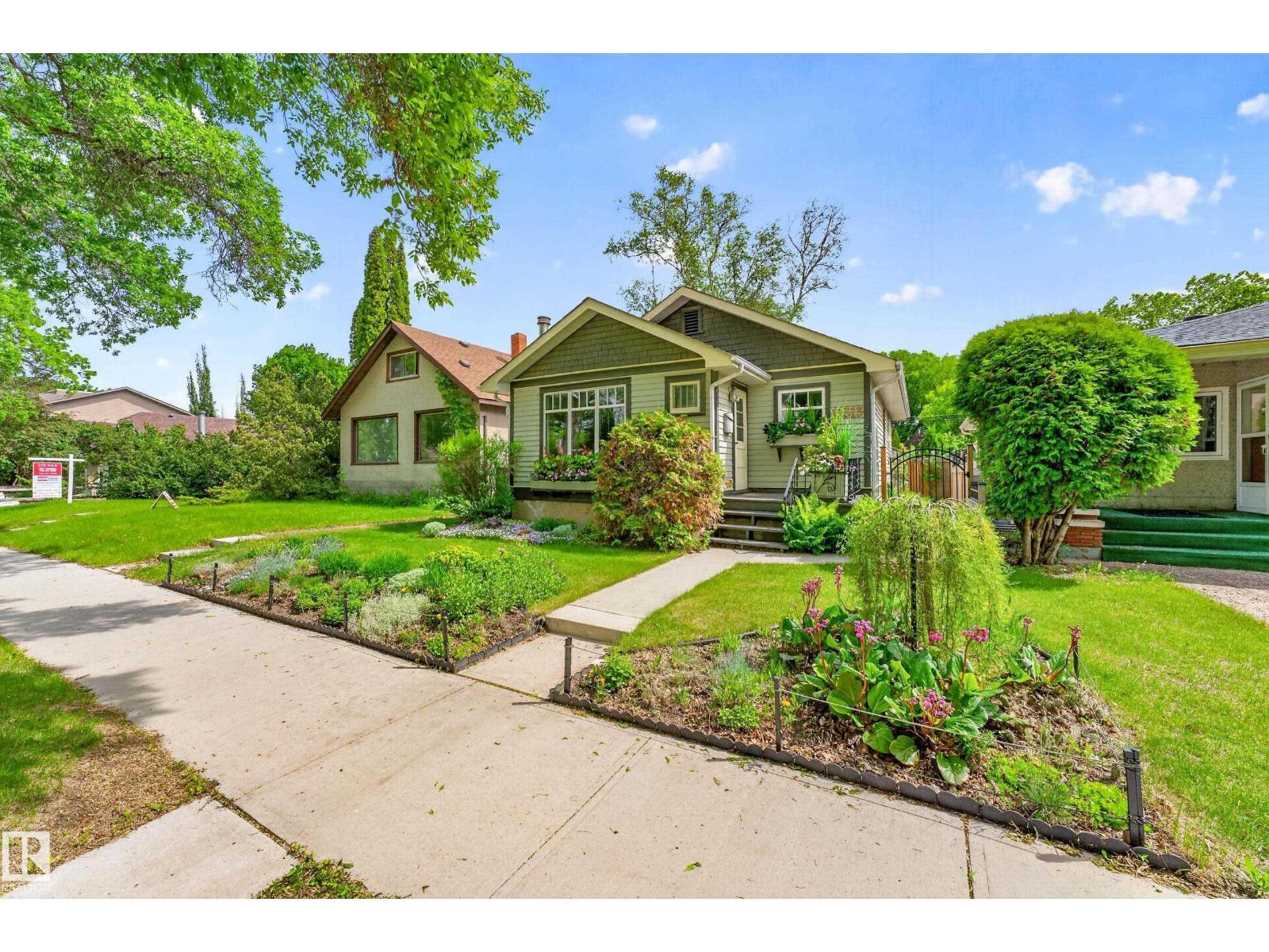 11313 67 ST NW - photo 5