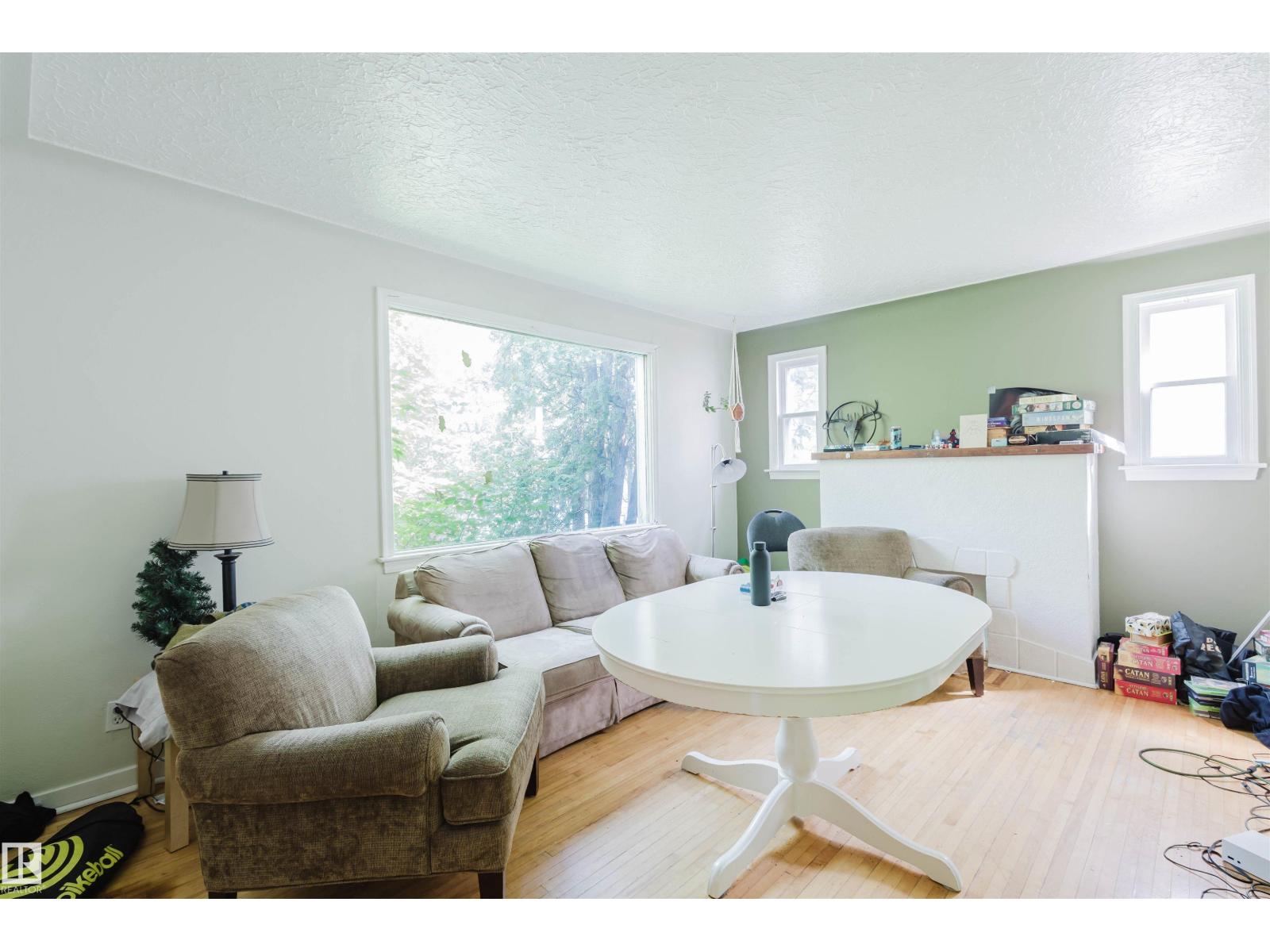 7230 112 ST NW - 3