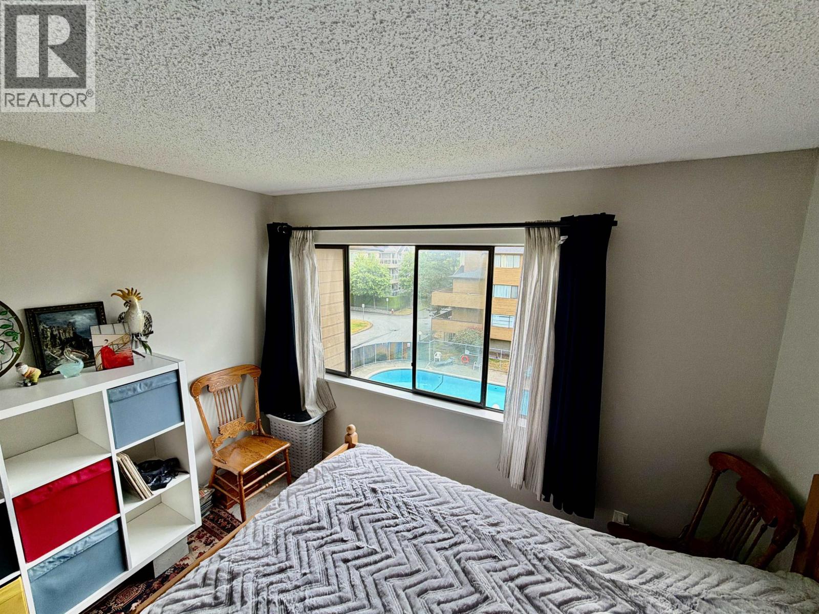 #319-7295 MOFFATT Road, Richmond