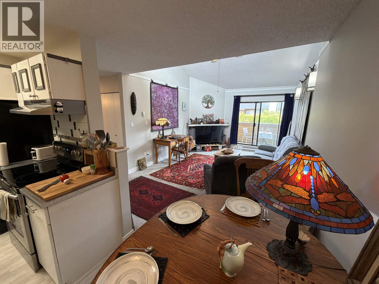 #319-7295 MOFFATT Road, Richmond
