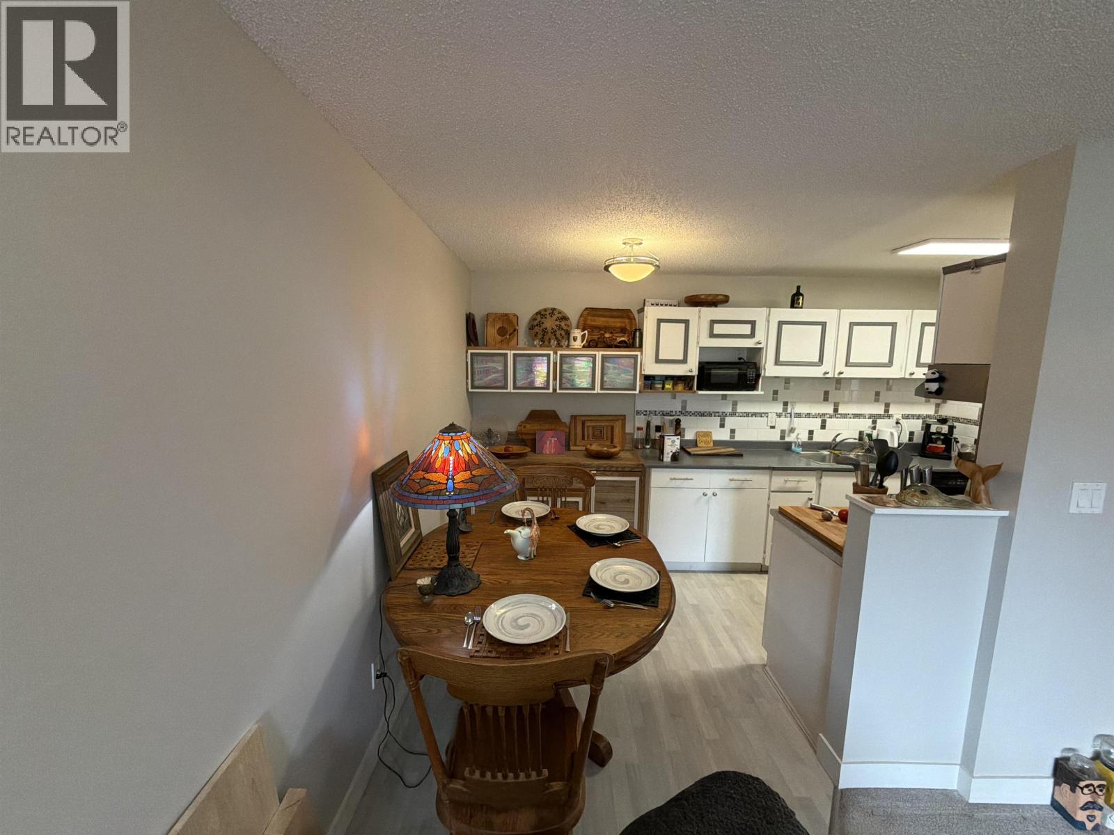 #319-7295 MOFFATT Road, Richmond