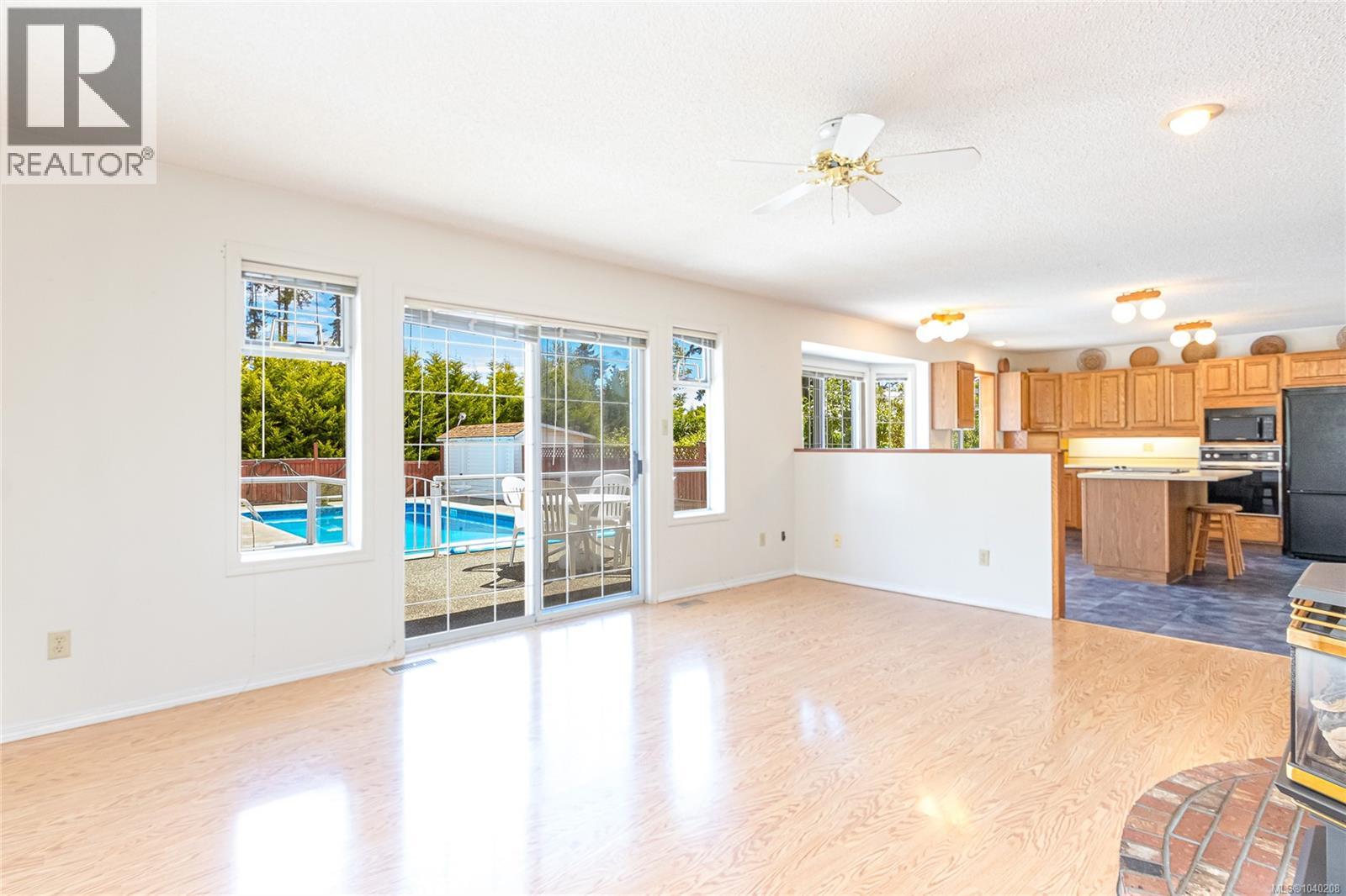 6447 Tyler Pl - 14