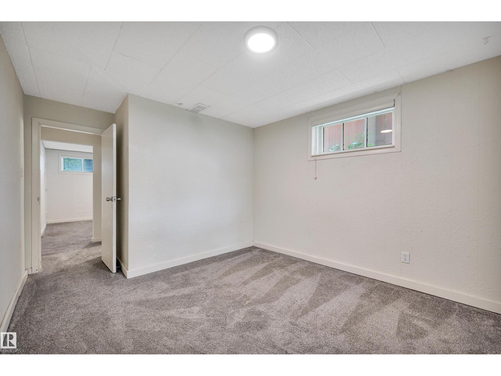 9624 77 AV NW — photo 24