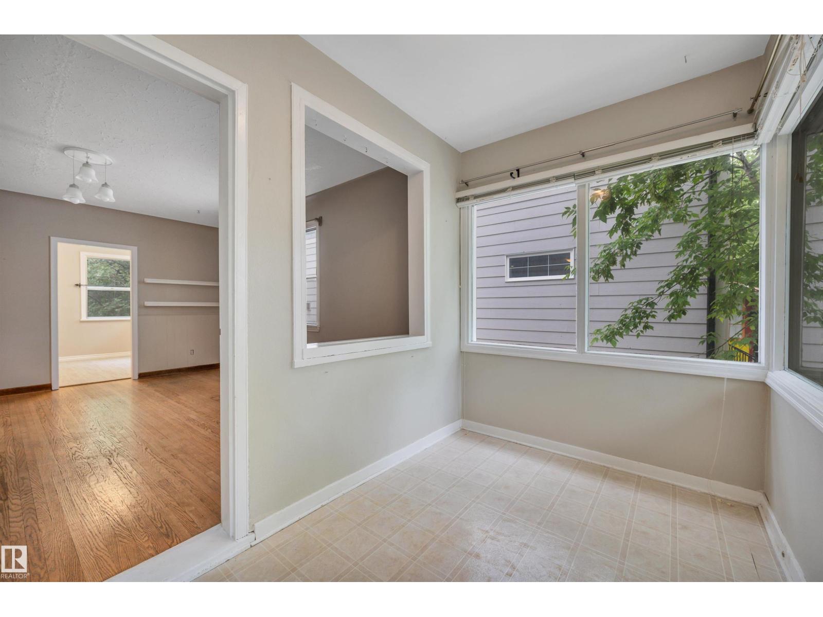 9624 77 AV NW - photo 5