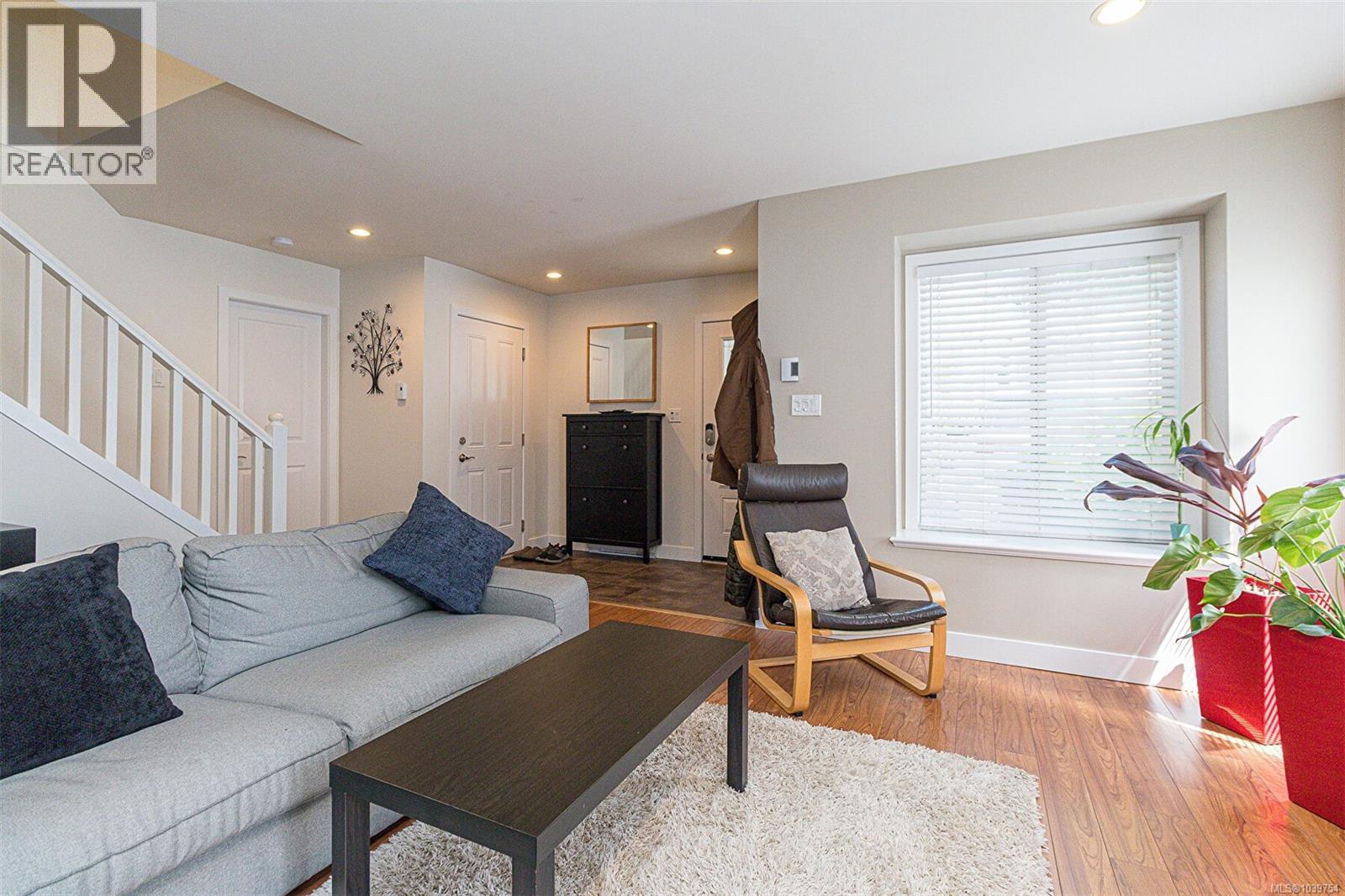  3214 Ernhill Place, Langford