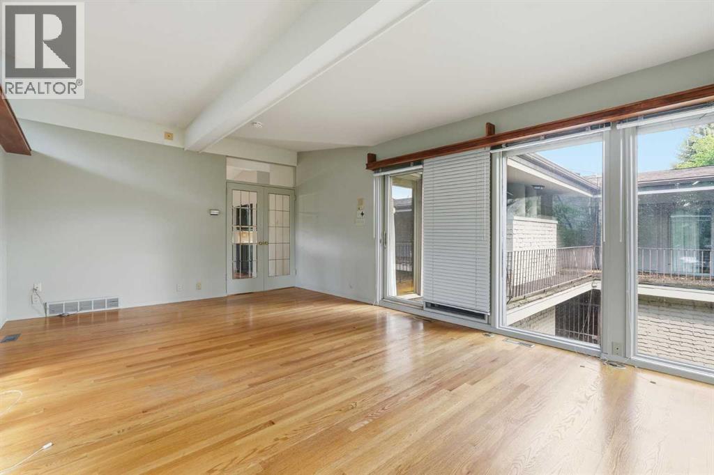 72 Massey Place SW — photo 10
