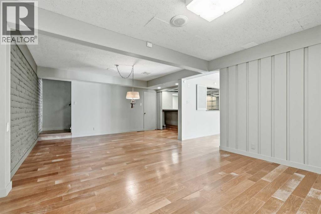 72 Massey Place SW — photo 31