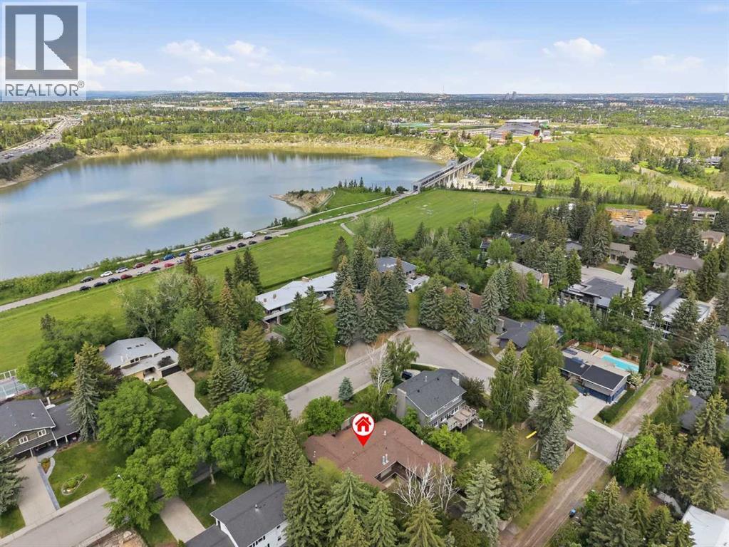 72 Massey Place SW — photo 46