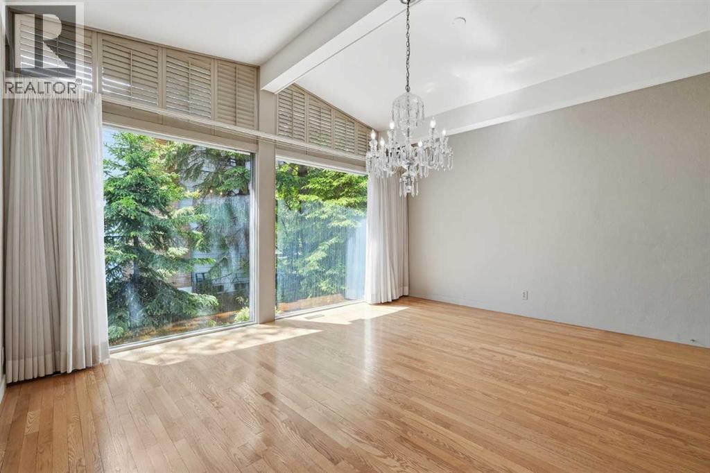 72 Massey Place SW — photo 7