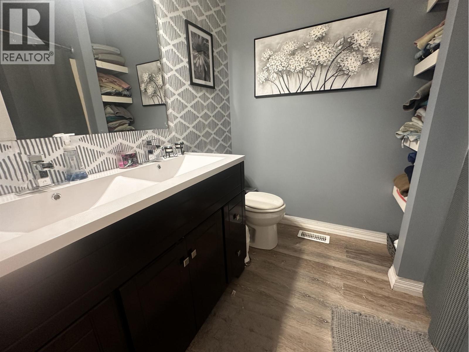 4624 BOUNDARY ROAD - 8