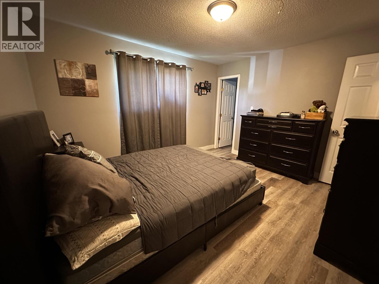 4624 BOUNDARY ROAD - 13