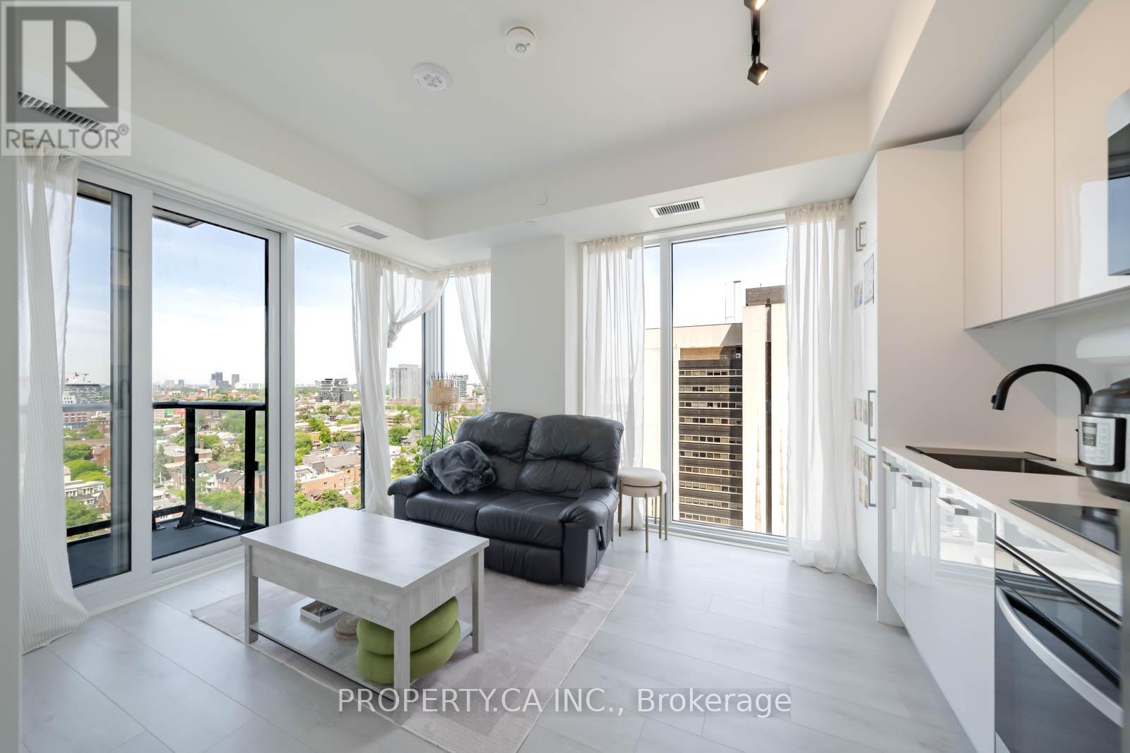 #1702 280 DUNDAS STREET W - 1