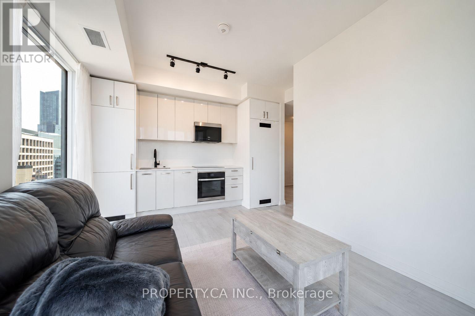 #1702 280 DUNDAS STREET W - 5