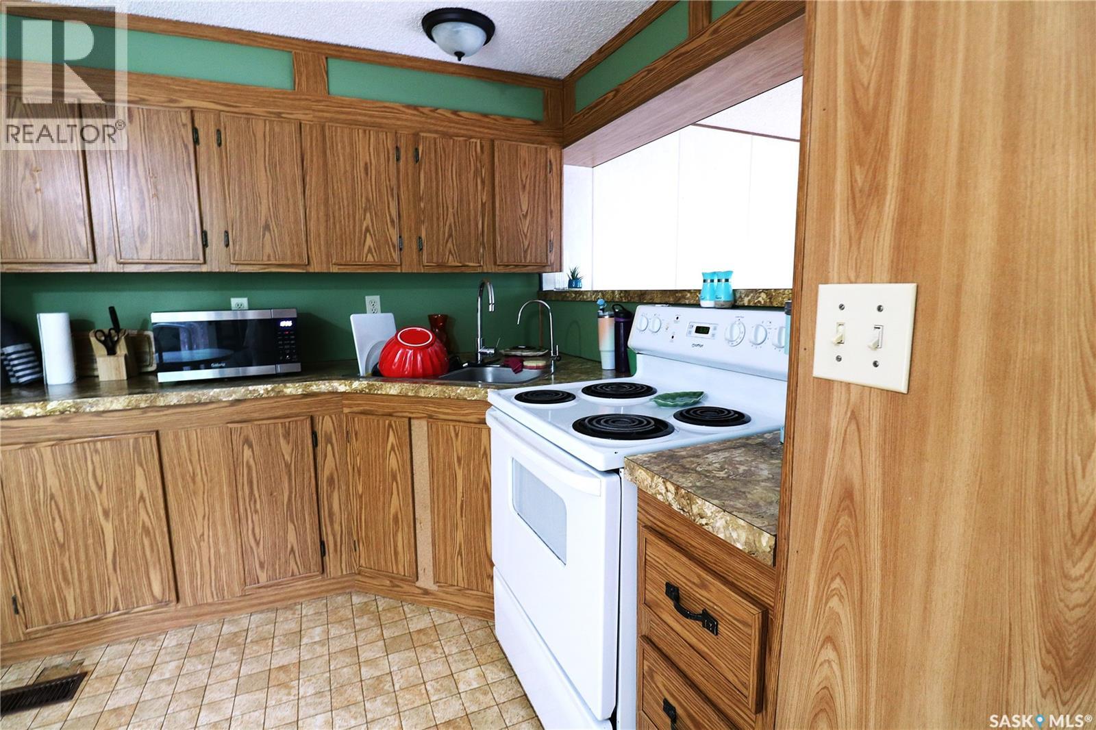 319 4th AVENUE - 11