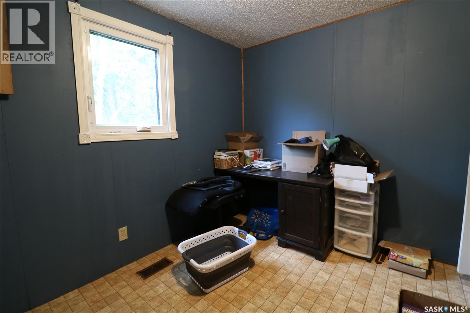 319 4th AVENUE - 24