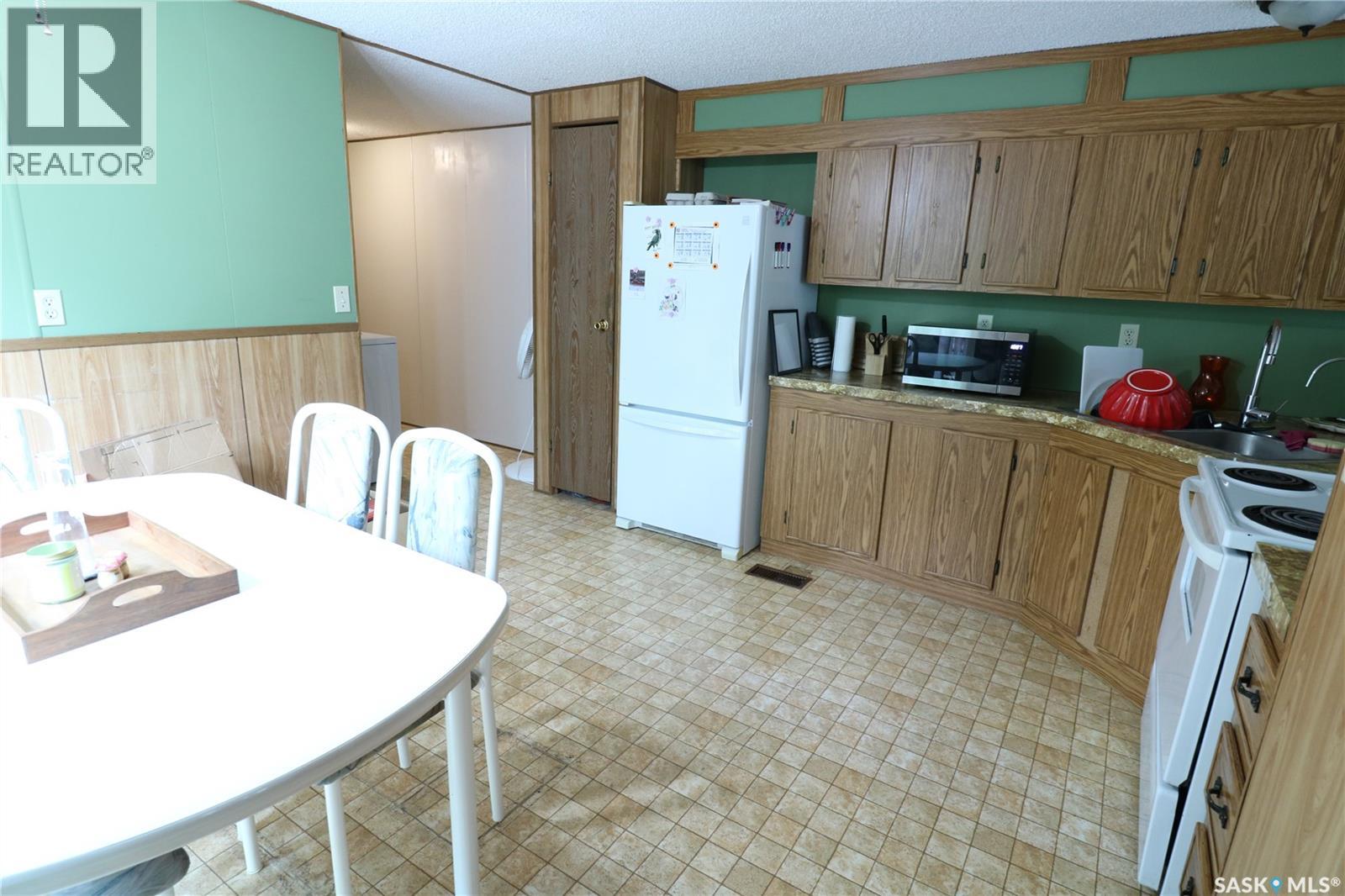 319 4th AVENUE - 8