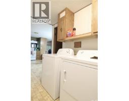 319 4th Avenue, Kelliher, SK S0A1V0 Photo 15