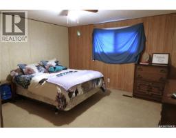 319 4th Avenue, Kelliher, SK S0A1V0 Photo 17