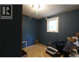 319 4th Avenue, Kelliher, SK S0A1V0 Photo 23