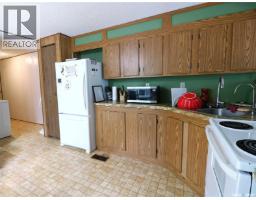 319 4th Avenue, Kelliher, SK S0A1V0 Photo 9