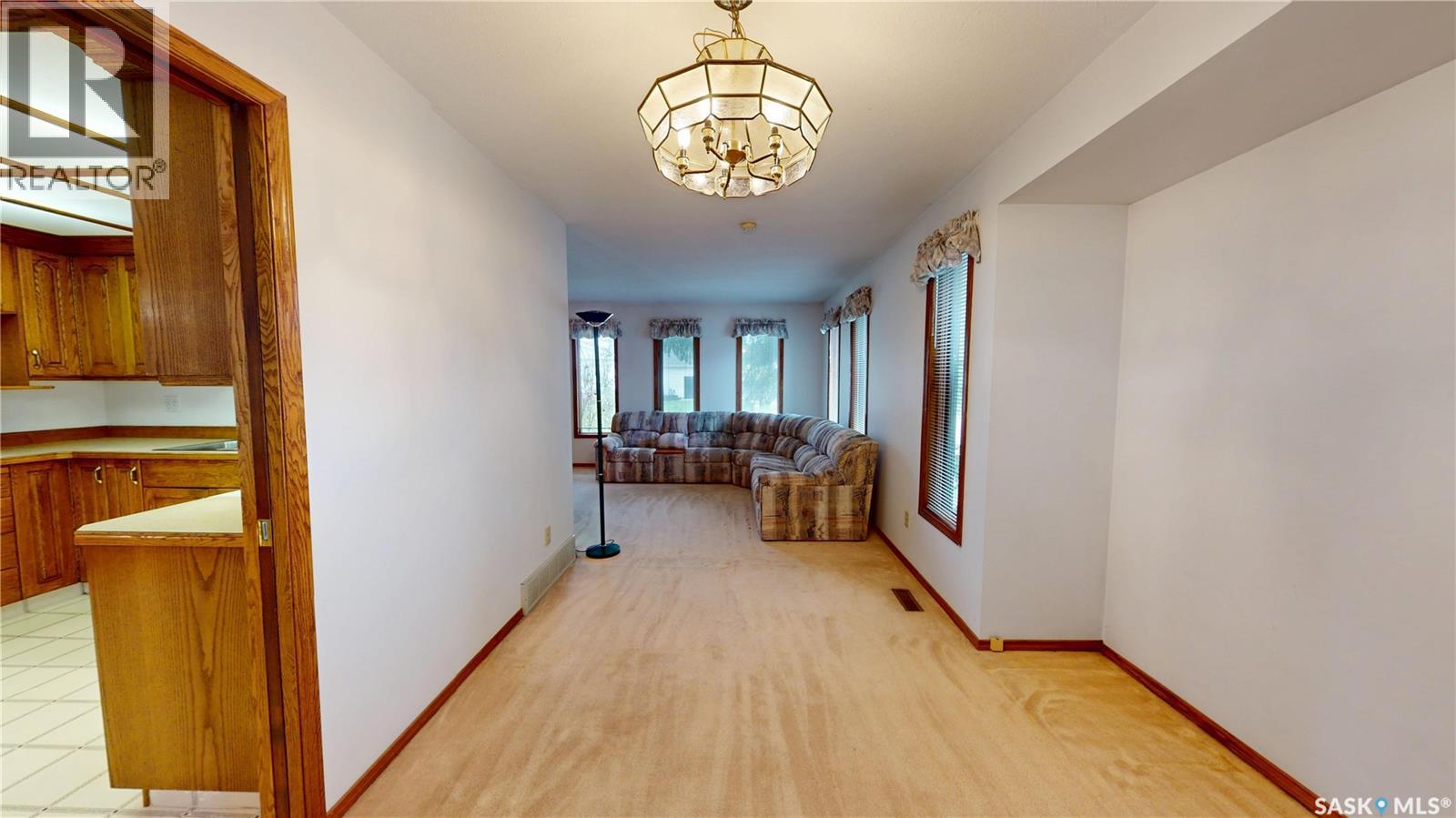 302 Swan LANE — photo 11