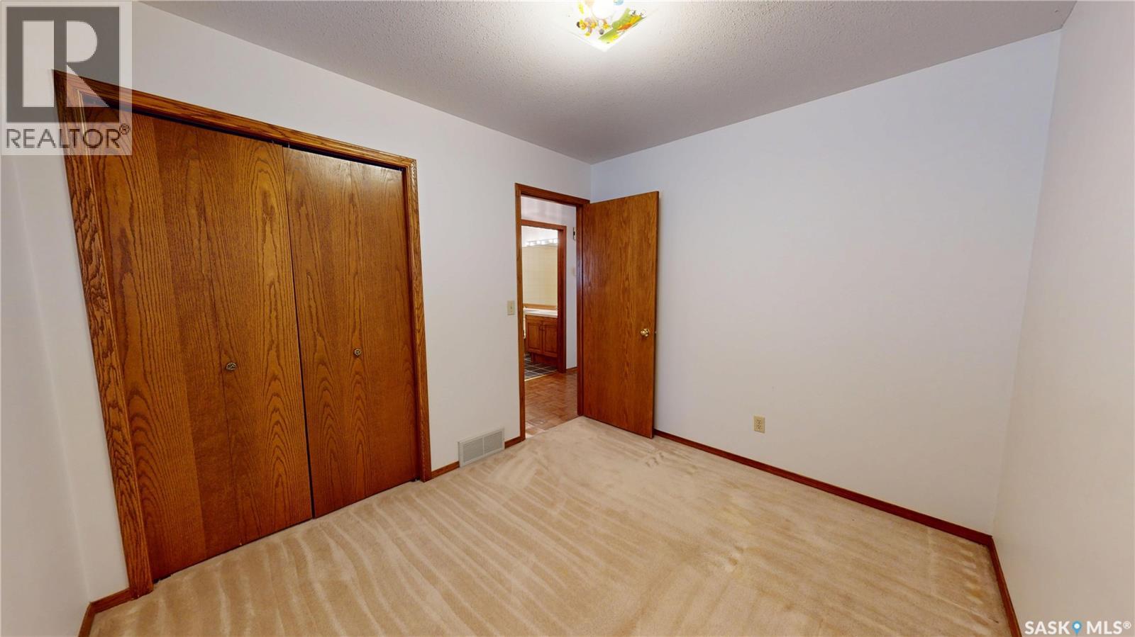 302 Swan LANE — photo 19