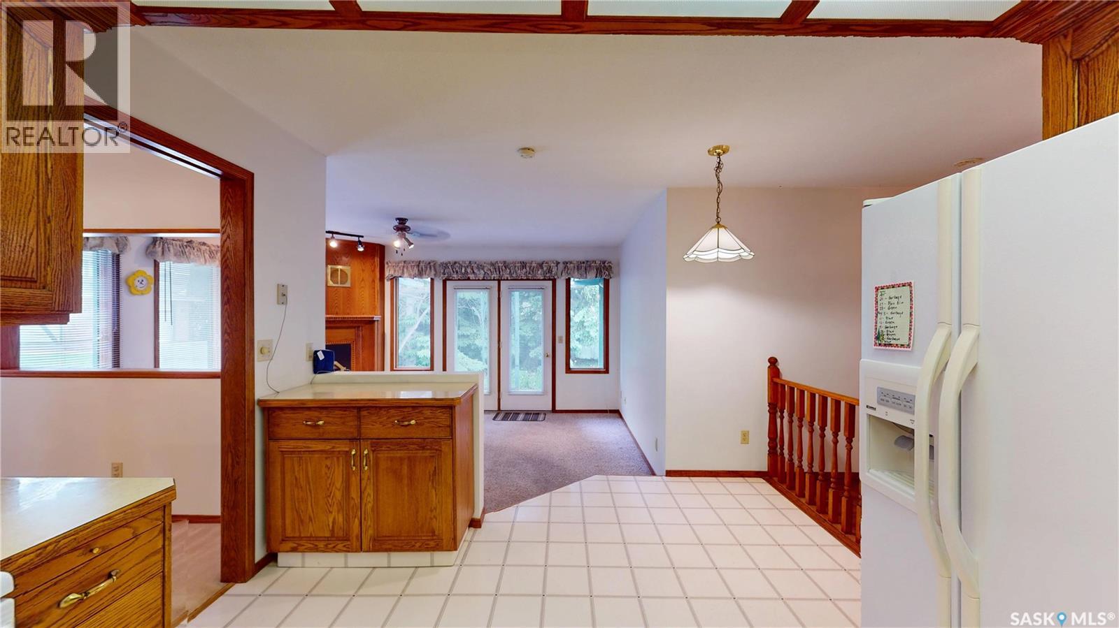 302 Swan LANE — photo 8