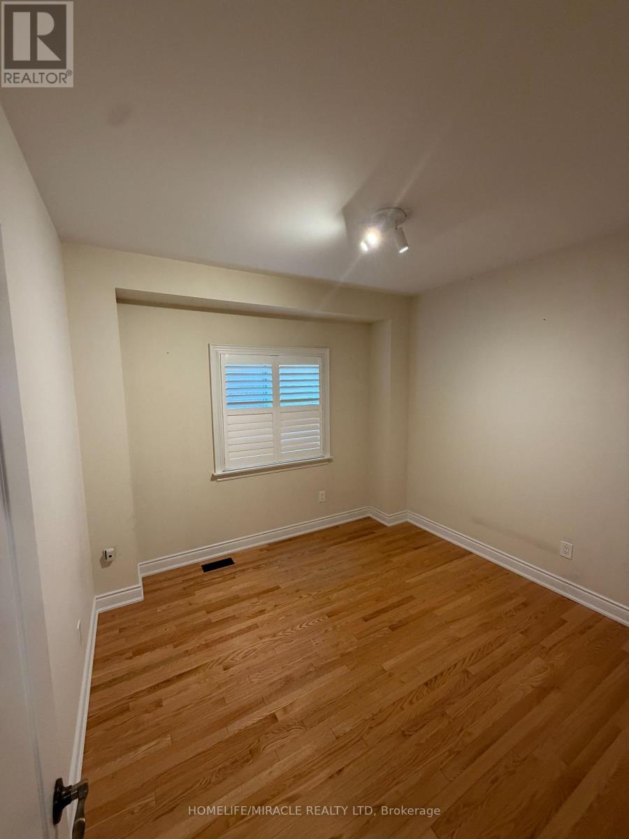 148 MILBY CRESCENT - 13