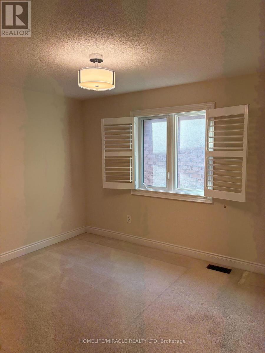 148 MILBY CRESCENT - 18
