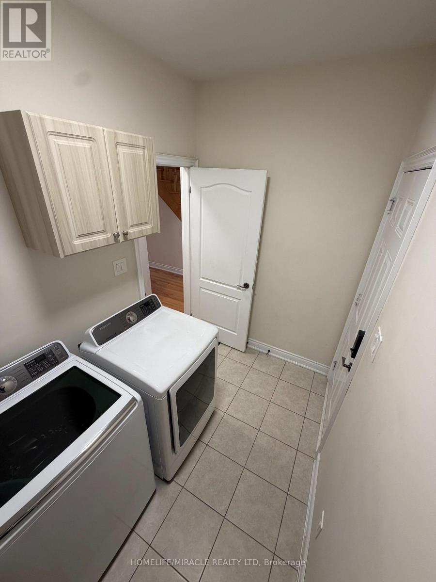 148 MILBY CRESCENT - 6