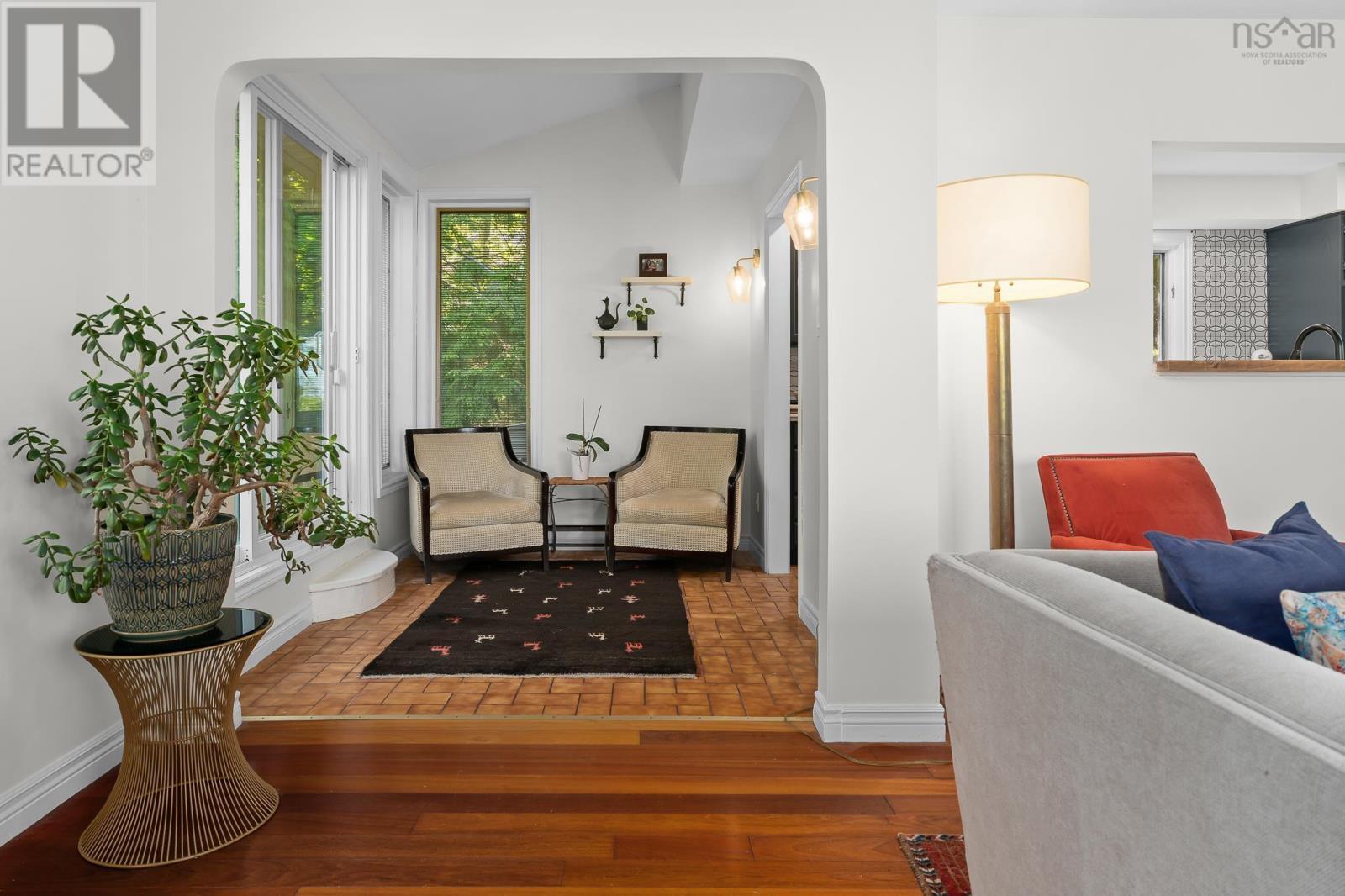 61 Donaldson Avenue - 10