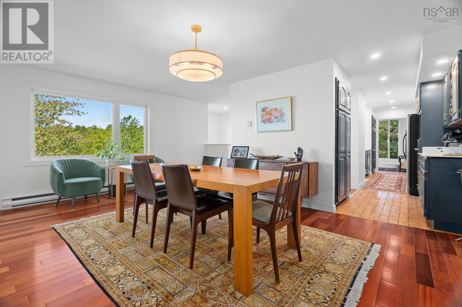 61 Donaldson Avenue - 18