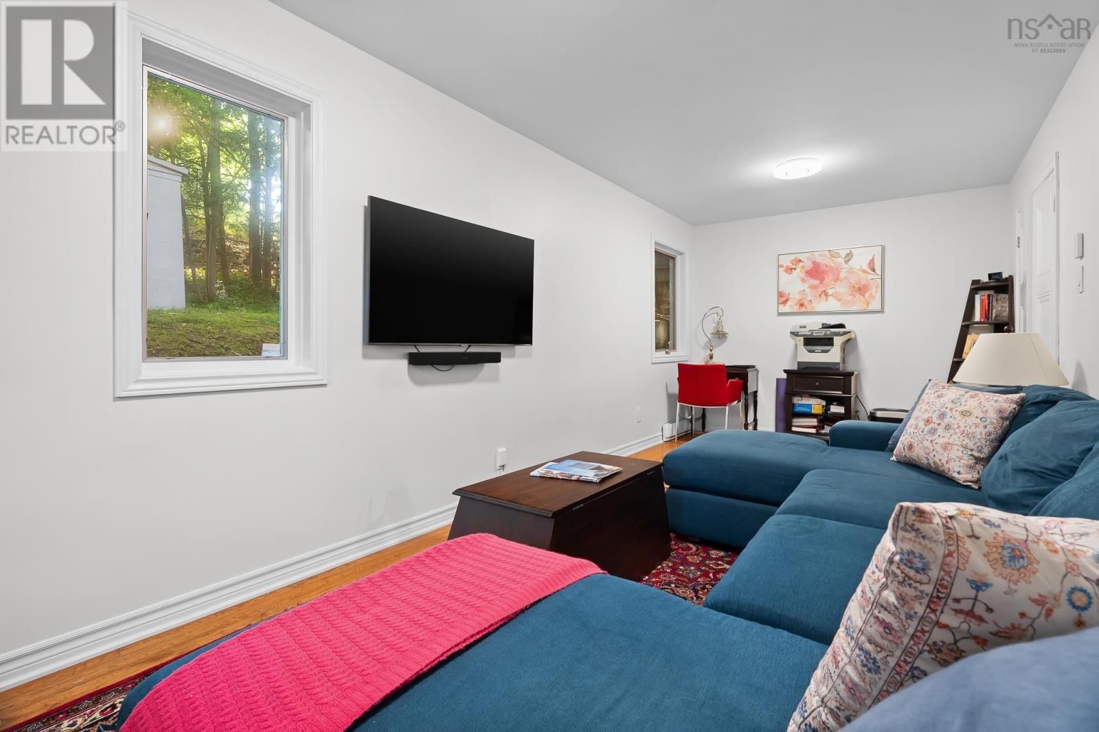 61 Donaldson Avenue - 36