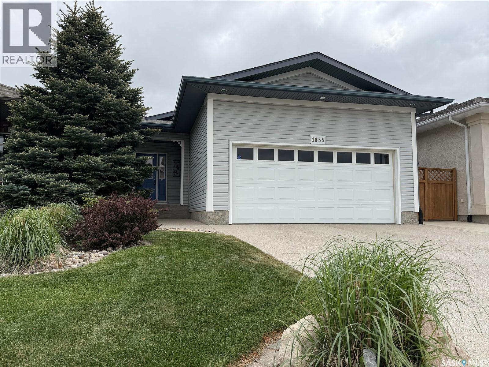 1655 Wingert DRIVE - 1