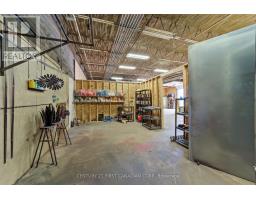 5611 Mcgillivray Drive, Lucan Biddulph, ON N0M2J0 Photo 35