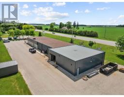5611 Mcgillivray Drive, Lucan Biddulph, ON N0M2J0 Photo 6