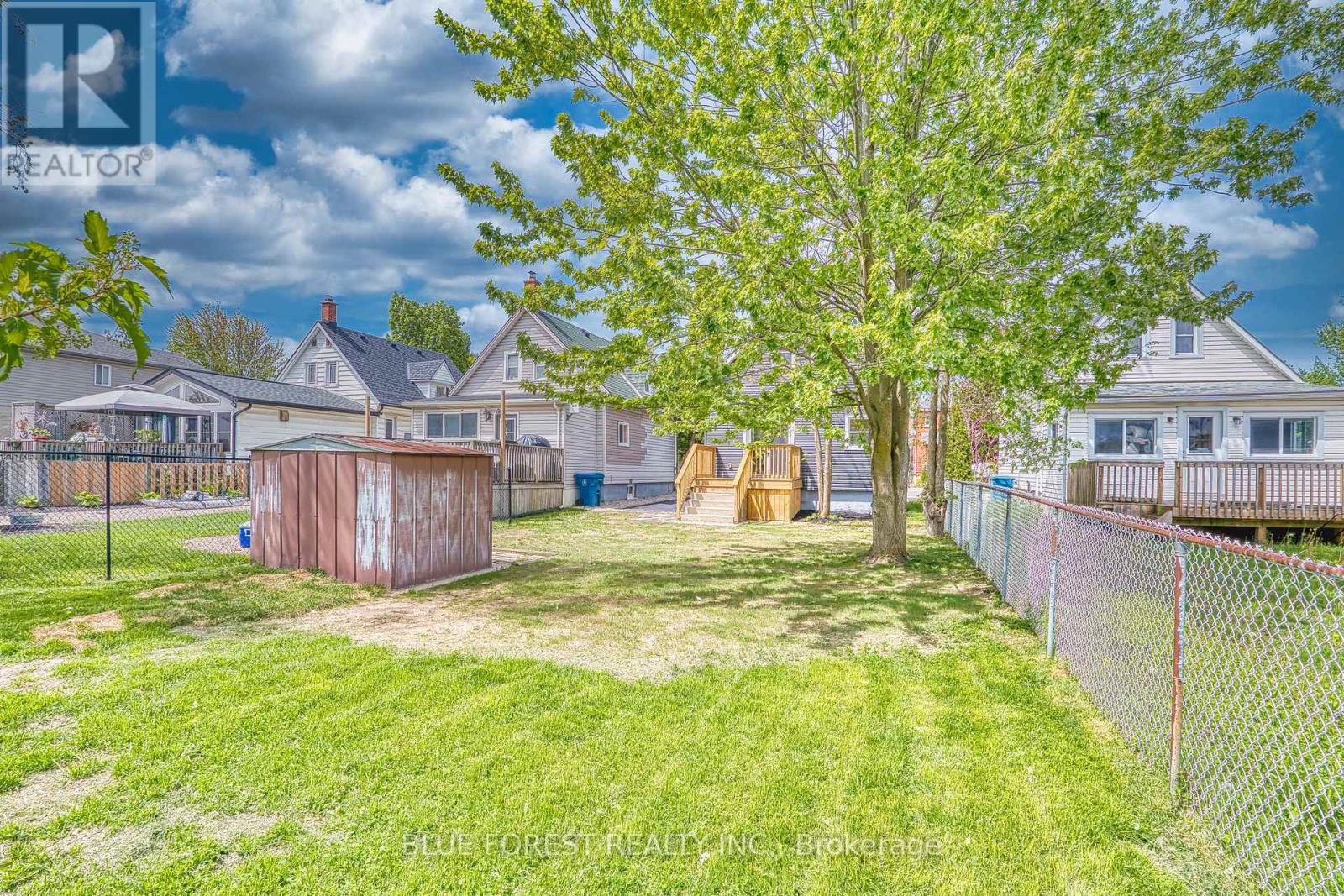 471 ALBERT STREET - 21