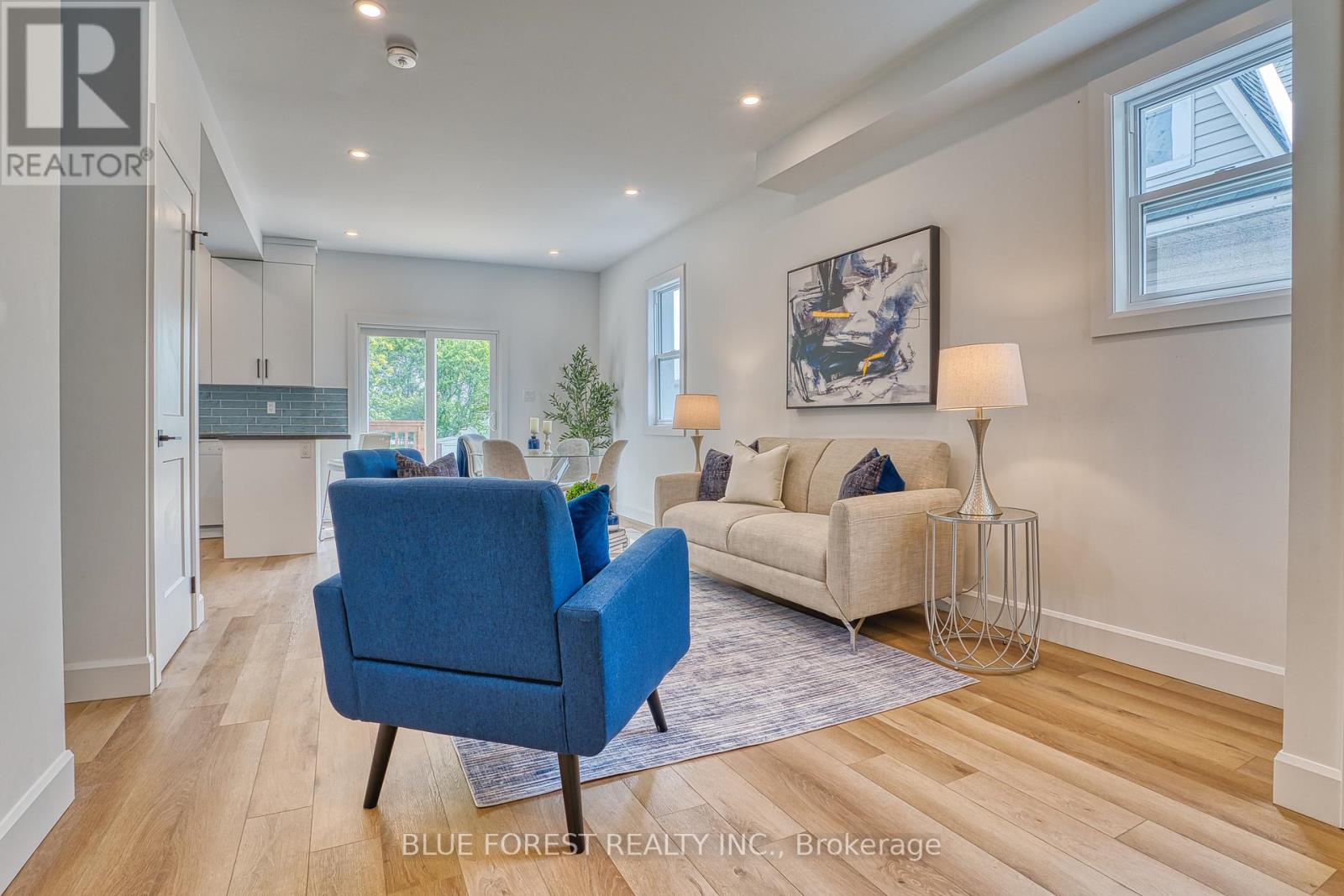 471 ALBERT STREET - 5