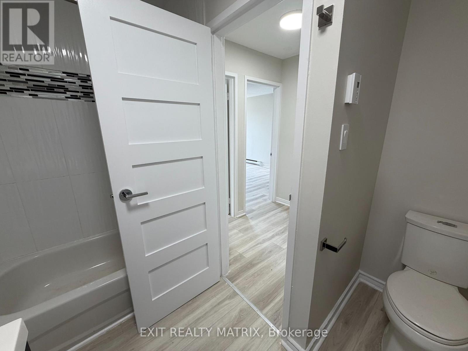 3 Bed, 2 Bath Apartment for Rent in Ottawa – 137 – 3445 UPLANDS DRIVE, Ottawa – MLS# X13439810 - Image 7