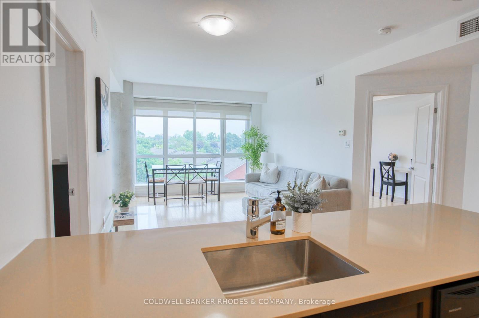 #407 90 LANDRY STREET - 7