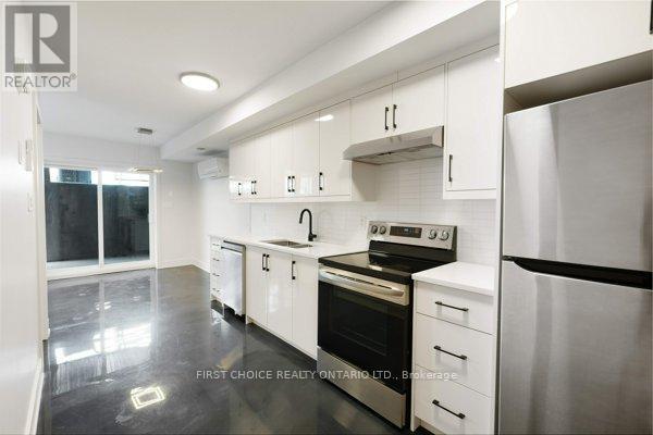 269 QUEEN MARY STREET - 28
