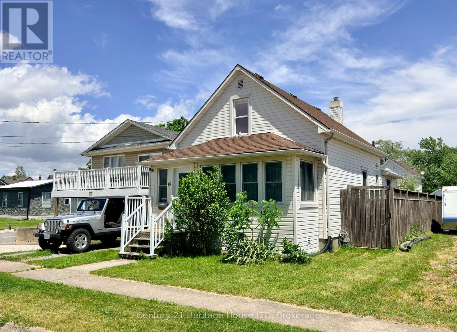19 SANTONE AVENUE - 2