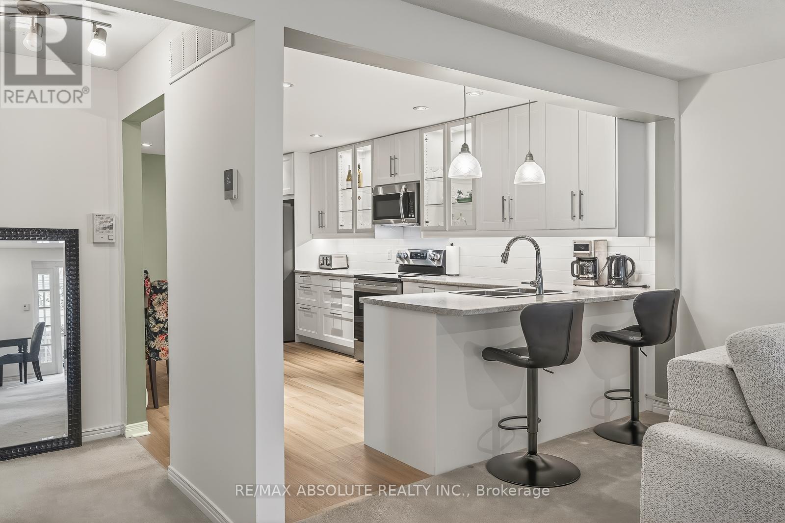 206 STRATAS COURT - 14