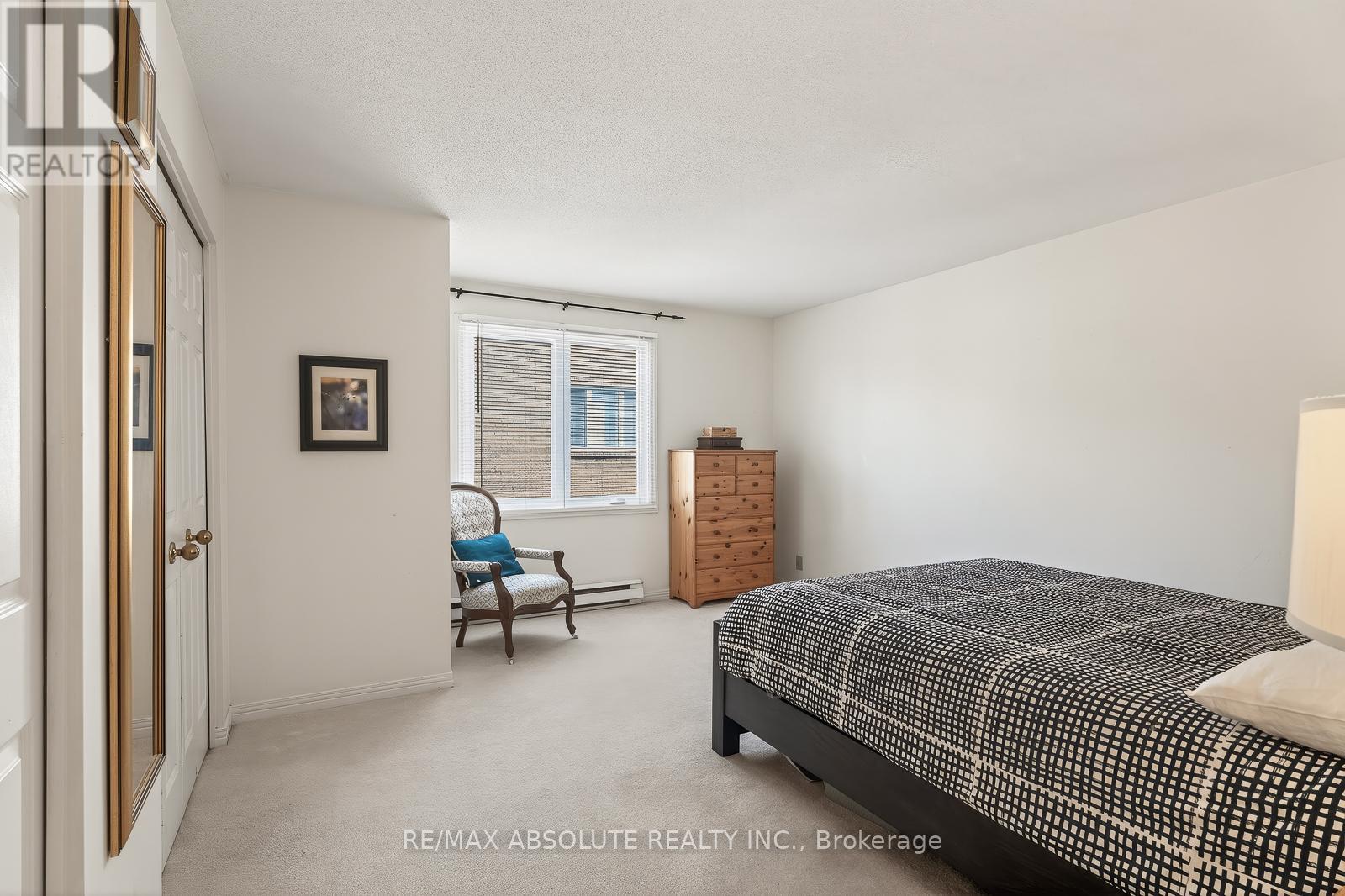 206 STRATAS COURT - 31