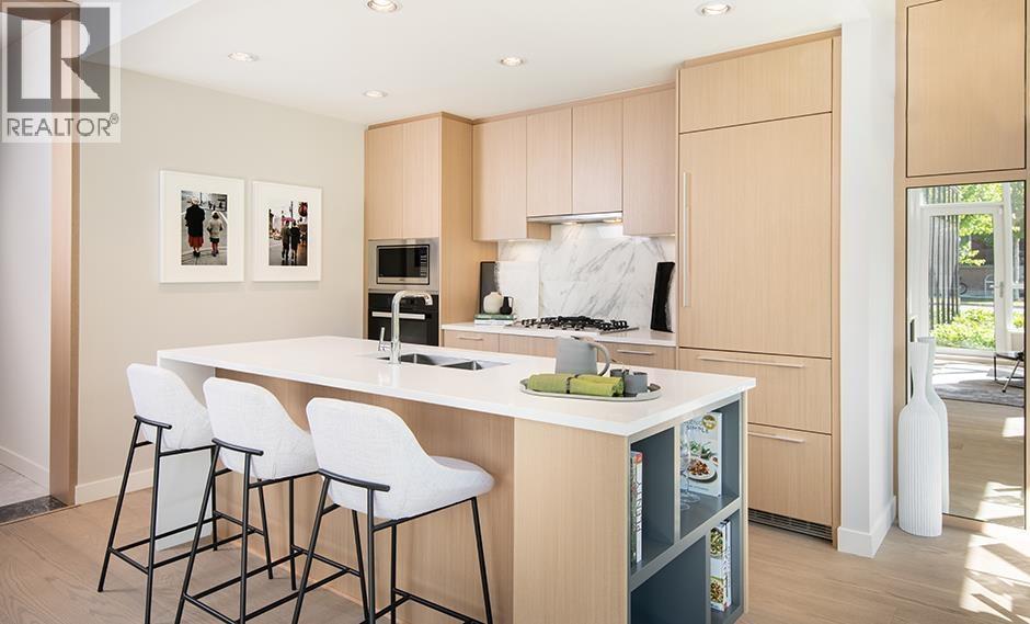 17F 5608 BERTON AVENUE, Vancouver