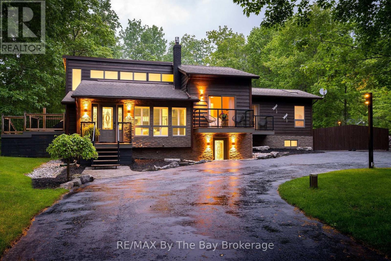 10 BIRCHWOOD TRAIL - 1