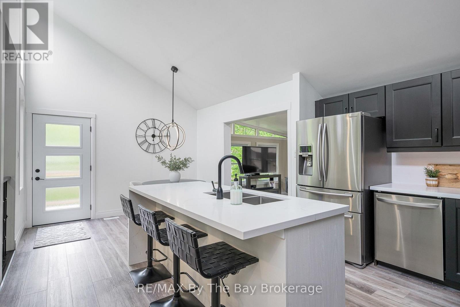 10 BIRCHWOOD TRAIL - 12
