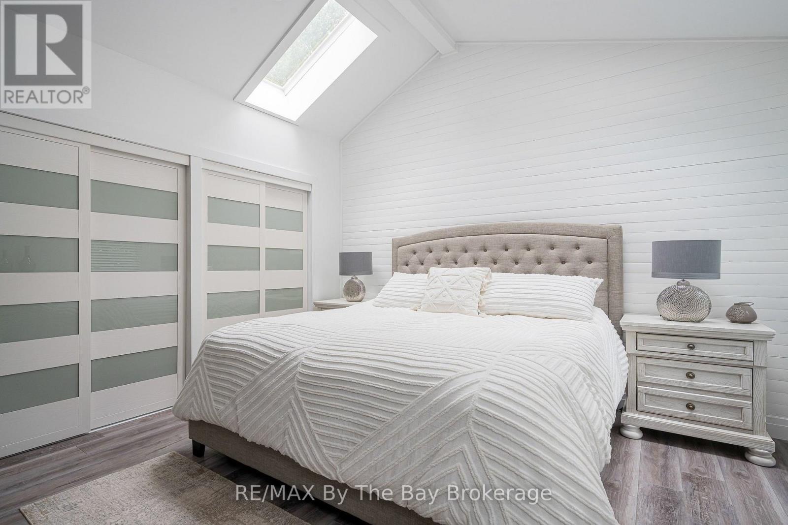 10 BIRCHWOOD TRAIL - 22