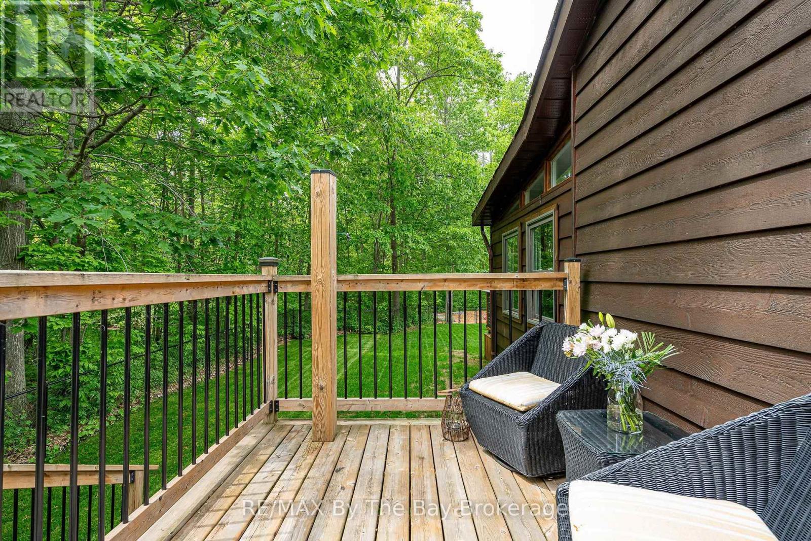 10 BIRCHWOOD TRAIL - 40